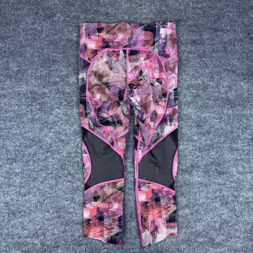 Lululemon On Pace Crop Leggings Size 4 Sun‎ Dazed Multi Pink Print Mesh Athletic